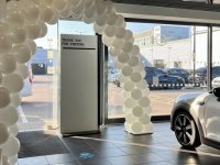 Balloon-swirl-Mini-showroom