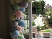 organic-pastel-arch